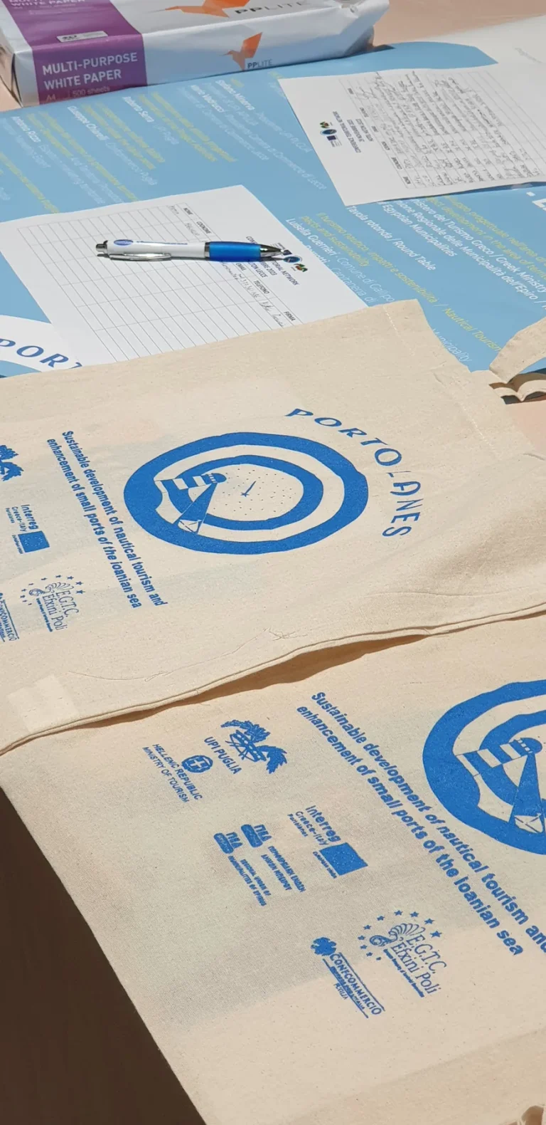 I partner del progetto al tavolo di lavoro del project meeting — PORTOLANES, Hotel Hilton Garden Inn, Lecce